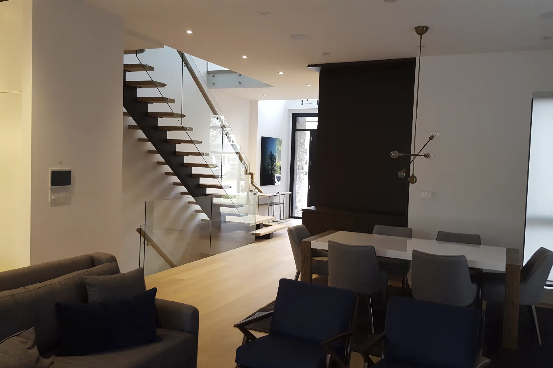 keystone_430_Maple_Ave_img_4